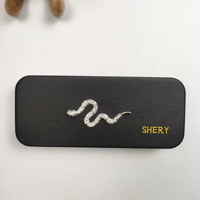 Set with diamonds Snake pattern Women Steel Leather Portable Hard Reading Glasses Box Eyeglass Case Spectacle Cases Girl Gift