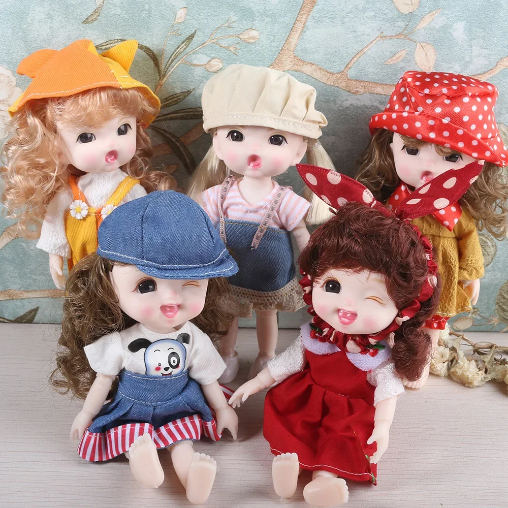 16cm BJD Doll 13 Jointed Little Girl DIY Dolls Cute Angry Winkle Face Mini Toy with Shoes Nude Body for Girls DIY Toys