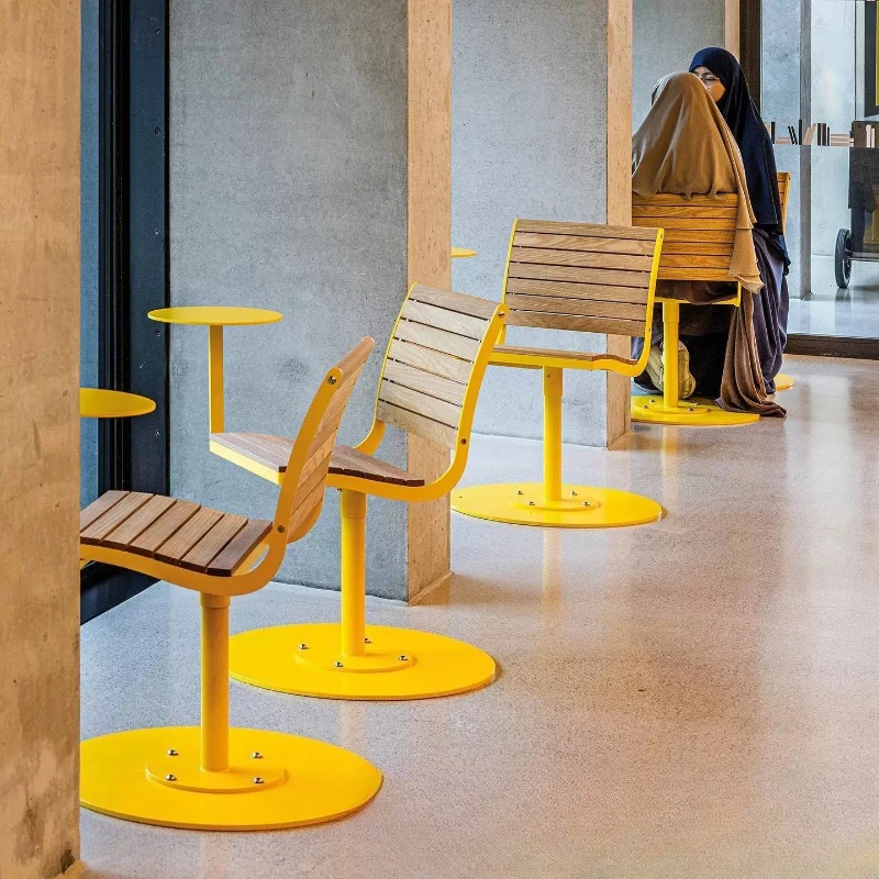 Niche Minimalist All-in-One Courtyard Terrace Park Wooden chairs with round tables