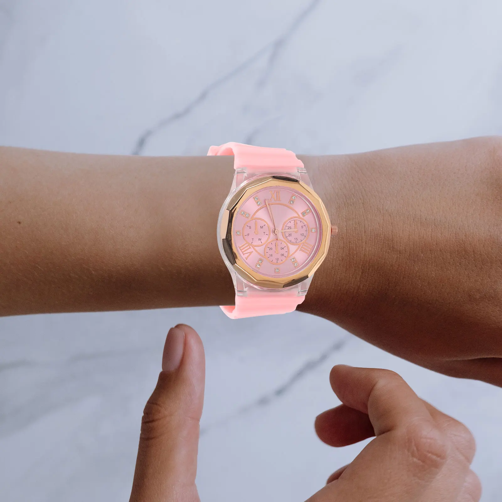 Кварцевые часы Оранжевые силиконовые часы с бабочками Ремешок для часов с узором Наручные часы Женские часы с камнем