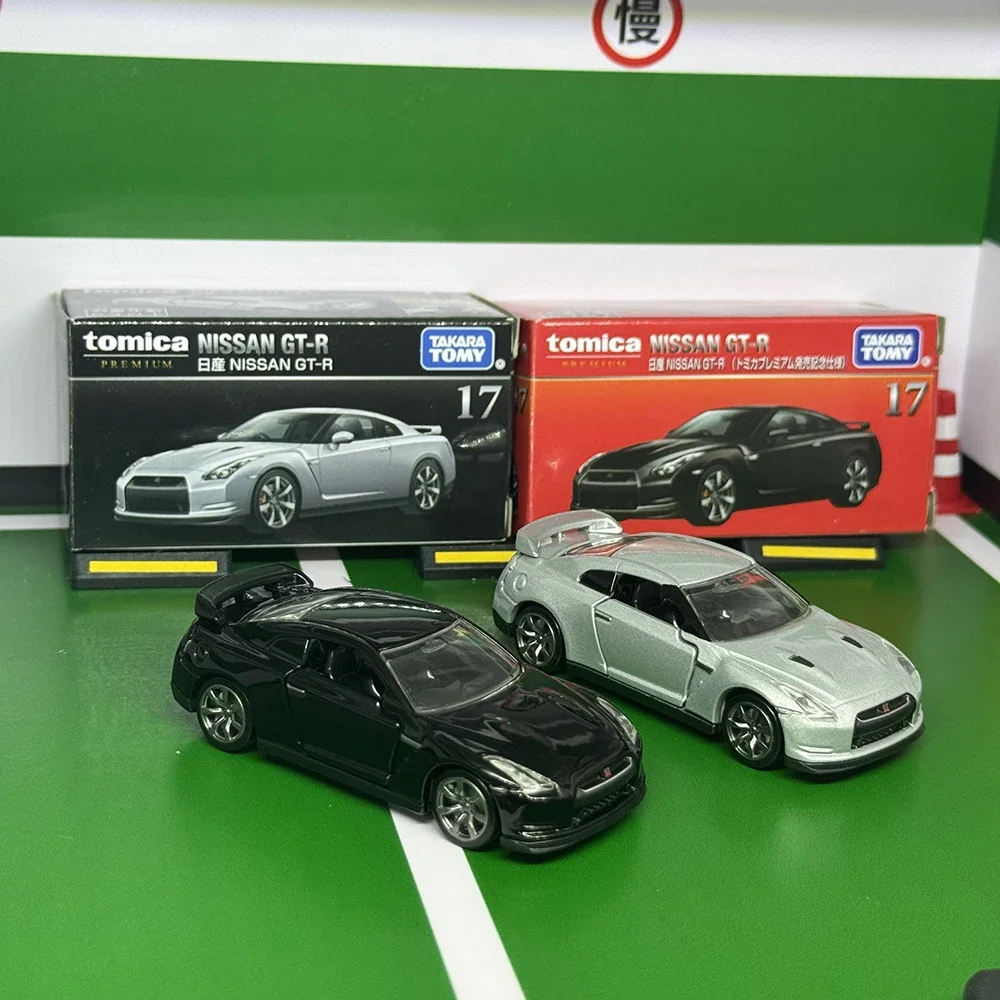 Takara Tomy Tomica Premium 17. Nissan GT-R Car Alloy Toys Pojazd silnikowy Diecast Metal Model Dzieci Prezent świąteczny Zabawki dla chłopców