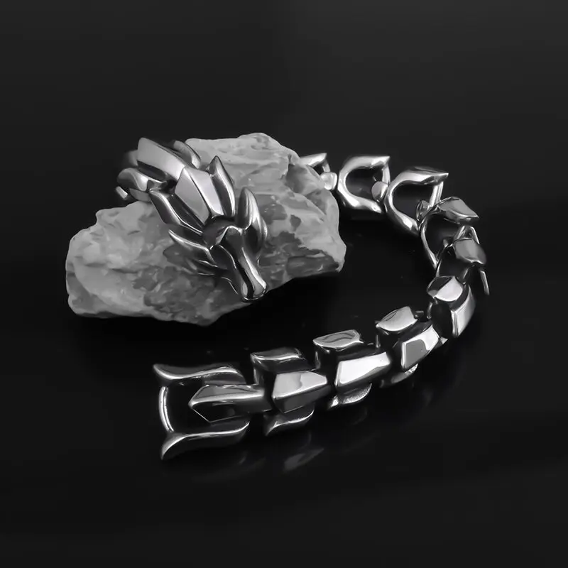 Mighty Dragon Silver Color Skull Bracelet Domineering Men's Fashion Retro Dragon Bracelet Bracelet Jewelry Gift