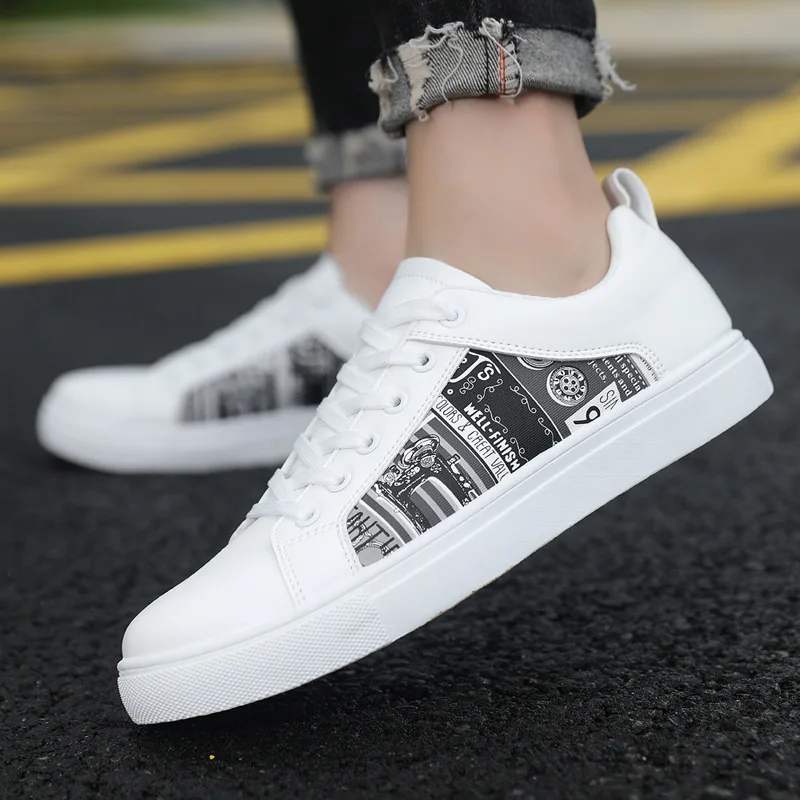 Men\'s White Shoes Skateboarding Shoes High Top Men High British Style Comfortable Men\'s Skateboarding Sneakers Sports