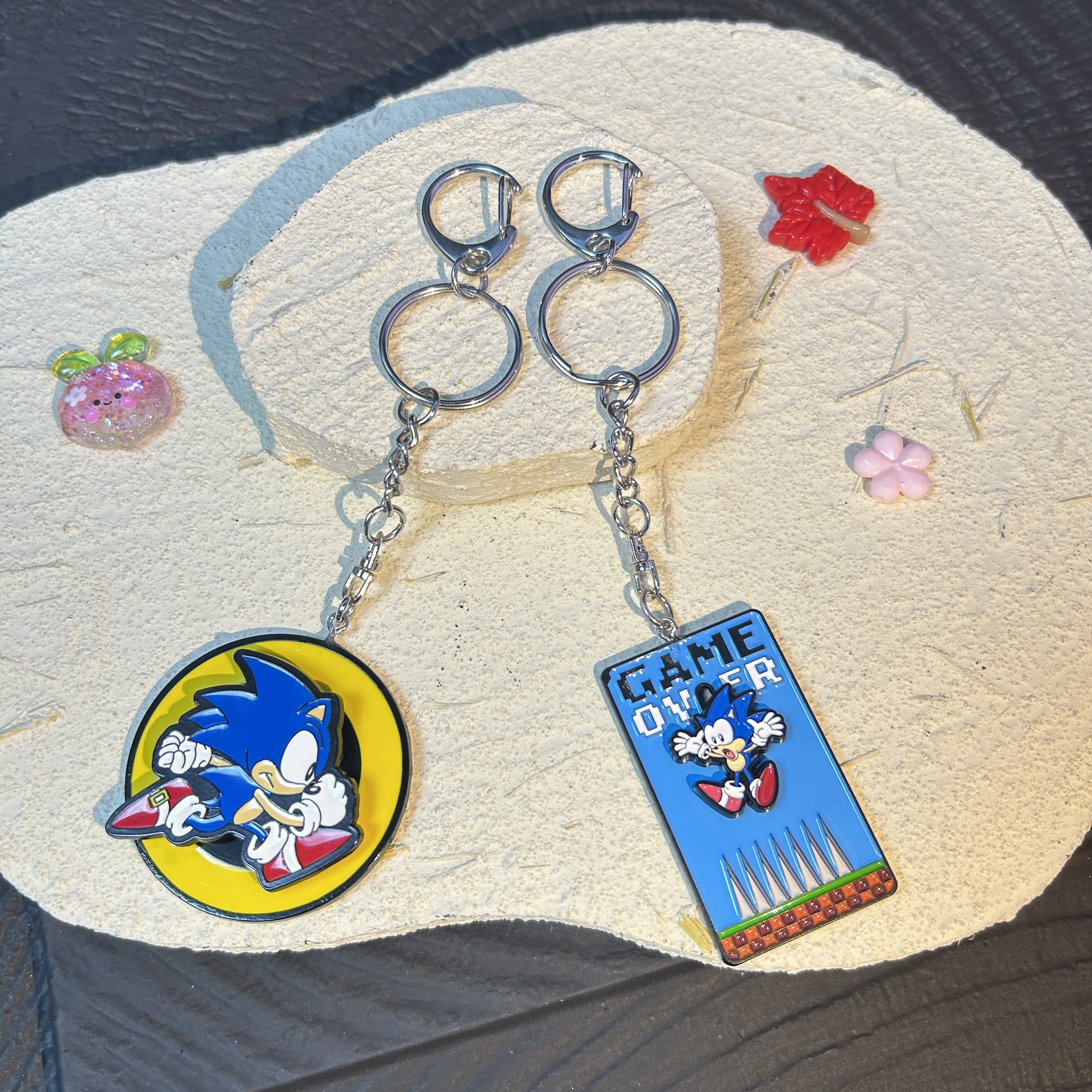 Sonic Cartoon Hedgehog Bag Charm, Enamel Metal Keychain Cute Anime Backpack Decor Doll Pendant Gift