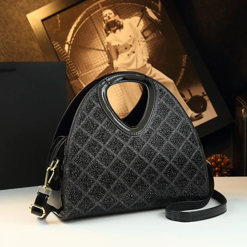 Fashionable-embellished dumpling bag, high-end crossbody bag, versatile bag middle-aged mothers, large-ca