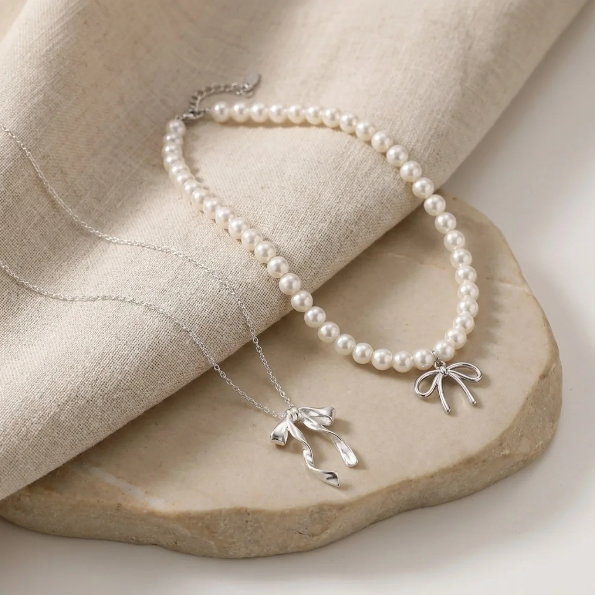 Süßer, cooler Stil Metallband-Schleife mit simulierten Perlenkette für Frauen, zierliche elegante Twist-Schleife Choker, ästhetischer Schmuck – Detail 28