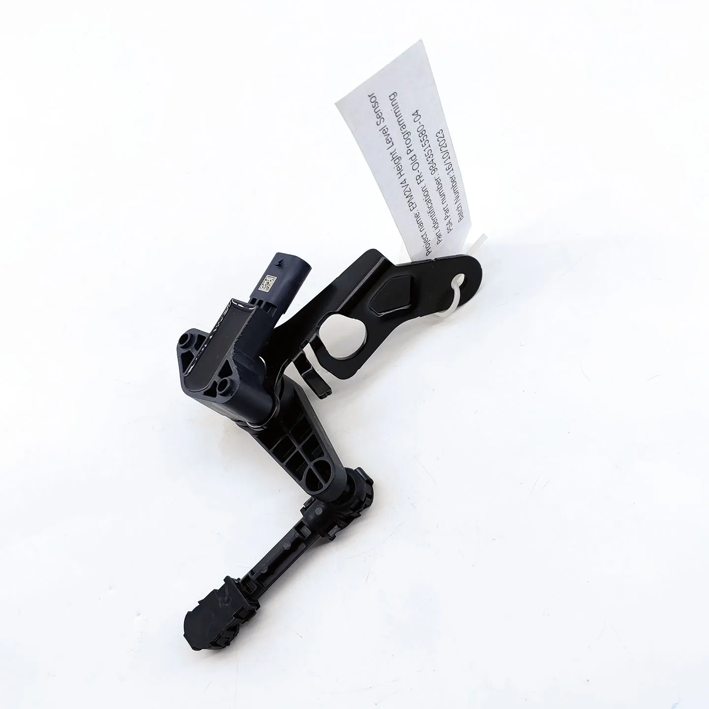 

ДАТЧИК РЕГУЛЮЧЕНИЯ ФАР ДЛЯ DS9 OEM 9843515580, передний правый