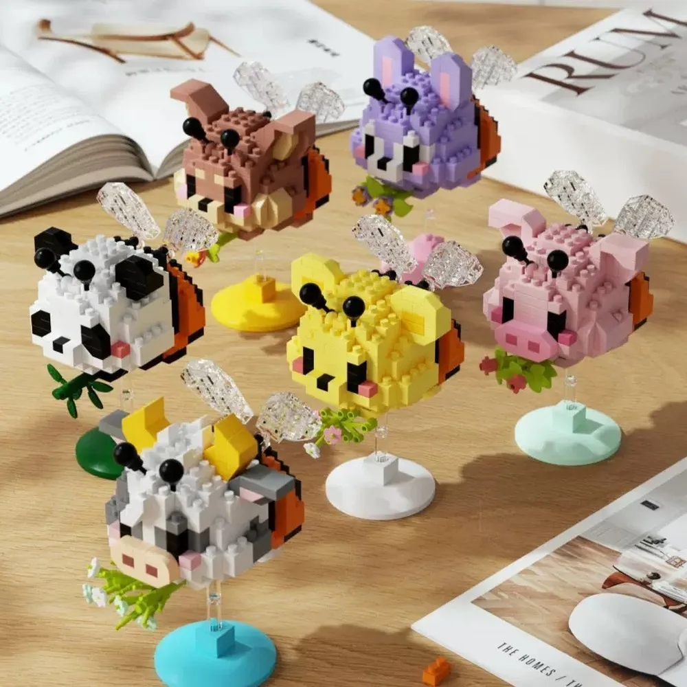 Shakeable Wobbler Animal Building Blocks Cute Bee Panda Rabbit Cartoon Figure Model Micro Bricks DIY Assembly Desktop Gift