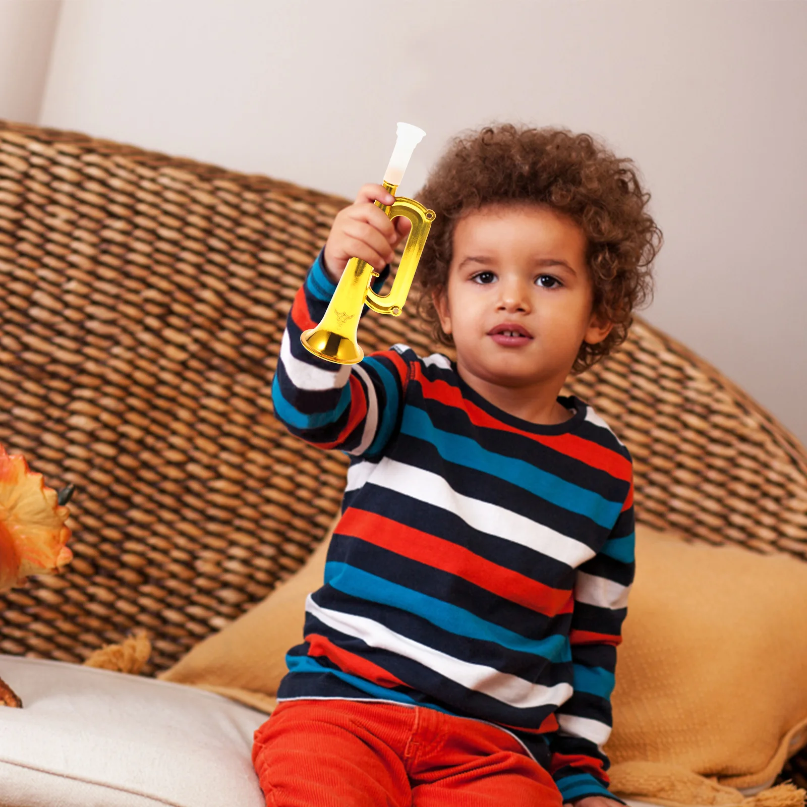 

14Pcs Mini Trumpet Set Plastic Horn for Children Music Interest Development Party Favors Event Gimmicks Fun Gift