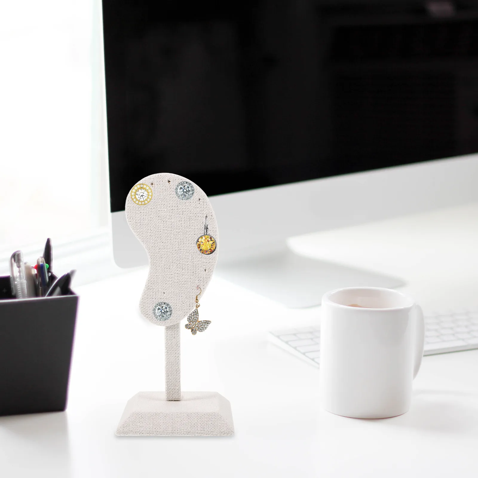 

Декоративная подставка для серег в форме уха, органайзер для ювелирных украшений, держатель для висячих серег, пусет и ожерелий, портативная подставка