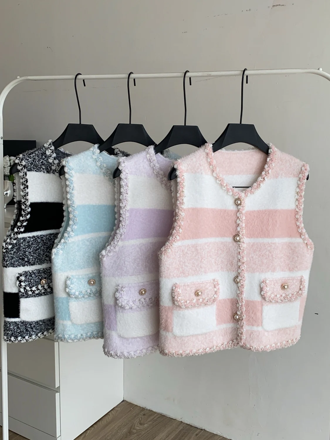 Sweet Preppy Style Color Block Stripe Furry Vest Women's V Neck Single Button Layering Tank Top Autumn Outerwear Jacket