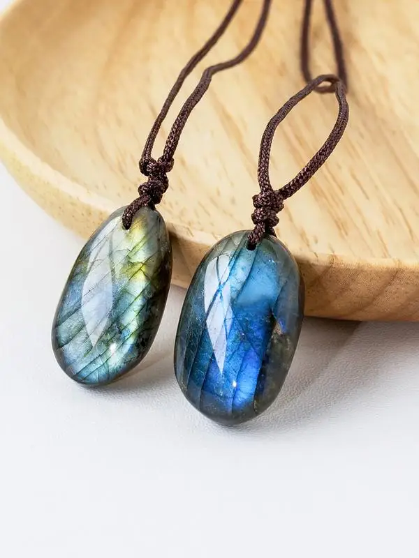 Natural Stone Pendants Labradorite Pendant Raw Necklace For Men Women Regular Handmade Waterdrop Shape Healing Crystal Necklace