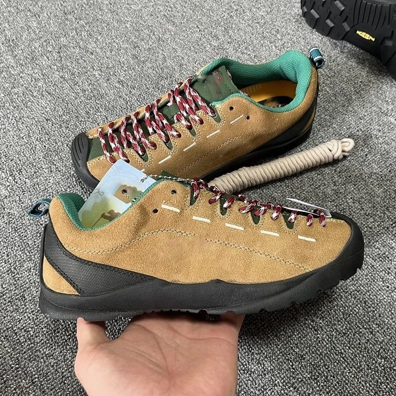 أحذية كاجوال جديدة متعددة الاستخدامات ذات قاع أبيض صغير وجزء سفلي ناعم أحذية نسائية كاجوال يومية أحذية مريحة