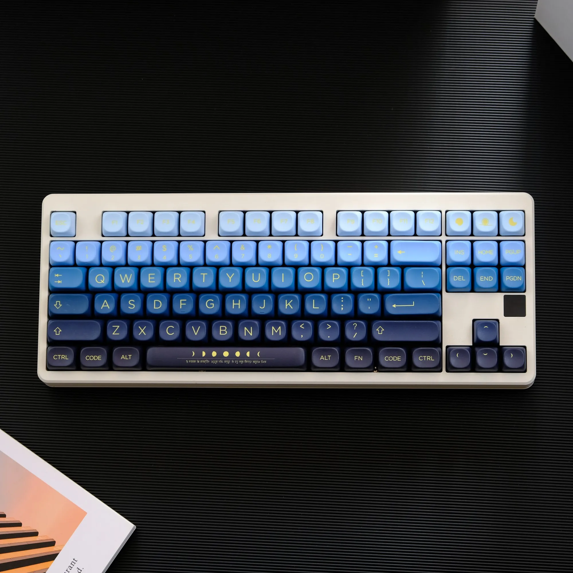 Gradient Keycaps PBT MOA Keycap Yeeti Moon Mountain 5-sided Dye Sub For Mechanical Keyboard GMK67 Wooting Drunkdeer Keyboard