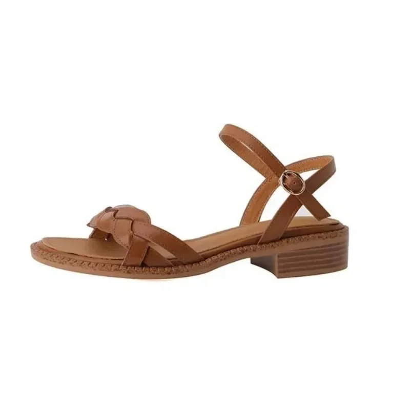 Summer Women Sandals Open Toe Low Heel Braided Line Button Beach Line Sandals Flat Soft Leather Retro Roman Women Shoes
