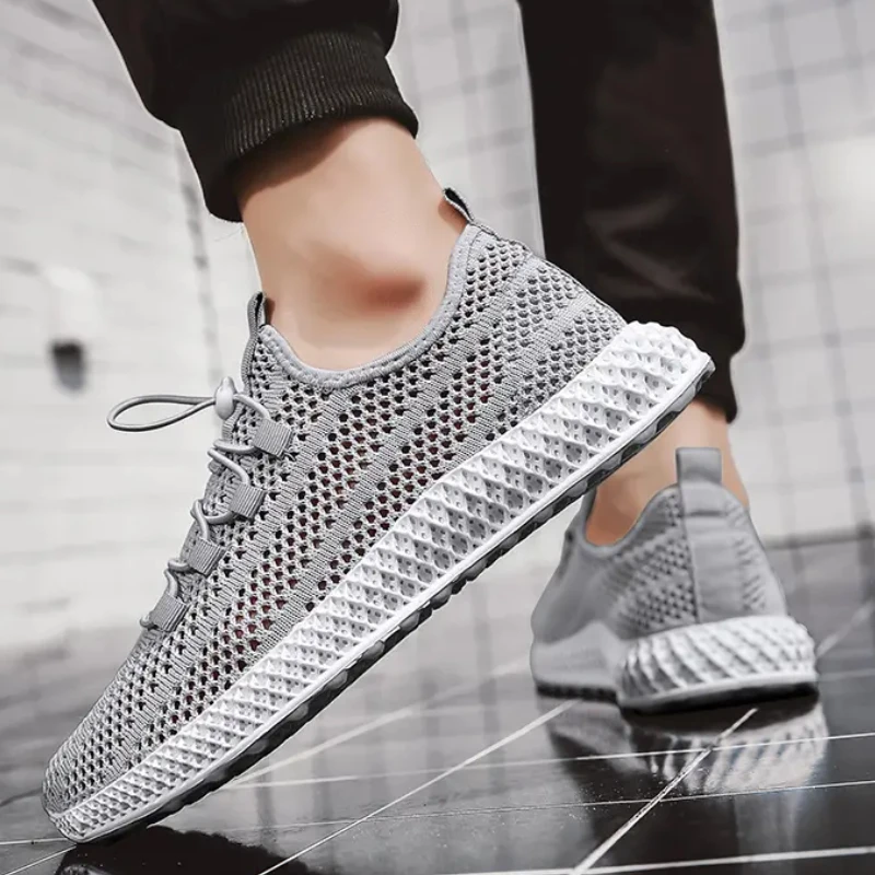 Men\'s Mesh Sports Shoes Casual Mesh Lightweight Breathable Sneakers Summer Round Toe Solid Colour Comfort Trainers