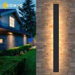 Applique Murale Longue d'Extérieur Imperméable Conforme à la Norme IP65, Couleur Noire, Luminaire Décoratif d'Nik, Idéal pour un Jardin, un Garage ou une Véranda, 110/220V