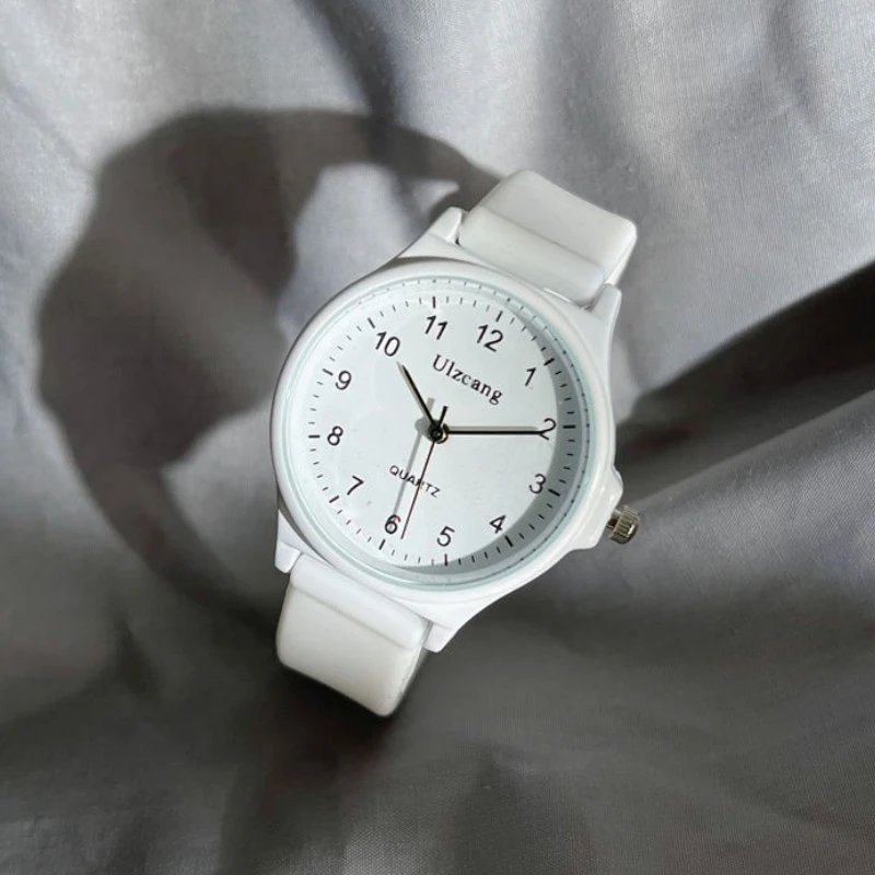 

Студенческие часы, минималистичные модные кварцевые наручные часы для мужчин и девочек, водонепроницаемые спортивные часы с большим цифровым дисплеем, Reloj Mujer