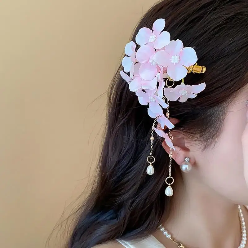 1 Stück Stoffblütenblätter Quasten-Perlen-Haarspange für Damen und Mädchen, süße Entenschnabel-Haarspange für Frühling und Sommer, Haarschmuck – Detail 8