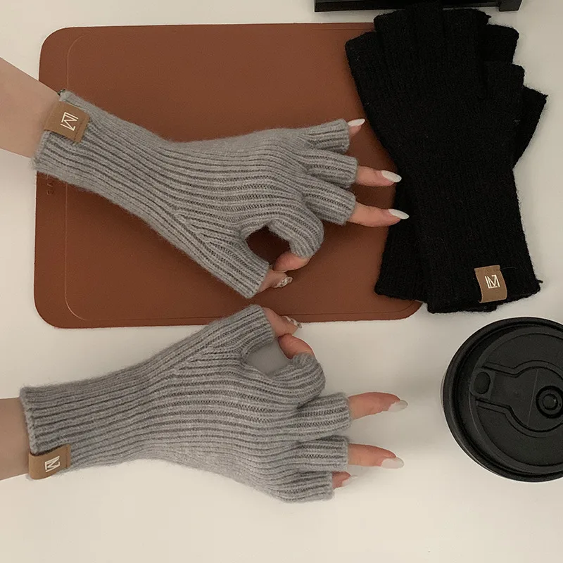جديد عصري بسيط بلون نصف اصبع قفازات الحد الأدنى شاشة تعمل باللمس قفازات محبوكة الخريف والشتاء قفازات النخيل الدافئة #1