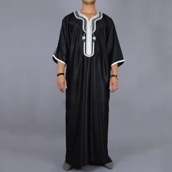 Árabe longo robe islam kaftan muçulmano eid homens marroquino dubai caftan bordado solto respirável abaya jalabiya thobe verão 2024