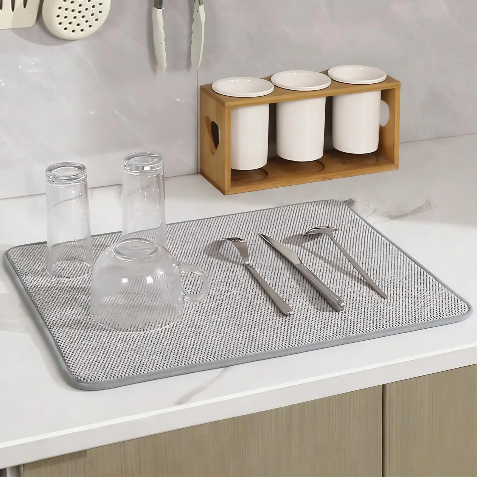 Large Microfiber Dish Drying Mat Absorbent Non Slip Kitchen Sink Mat for Plates Utensils Countertop Home Restaurant Drying Rack