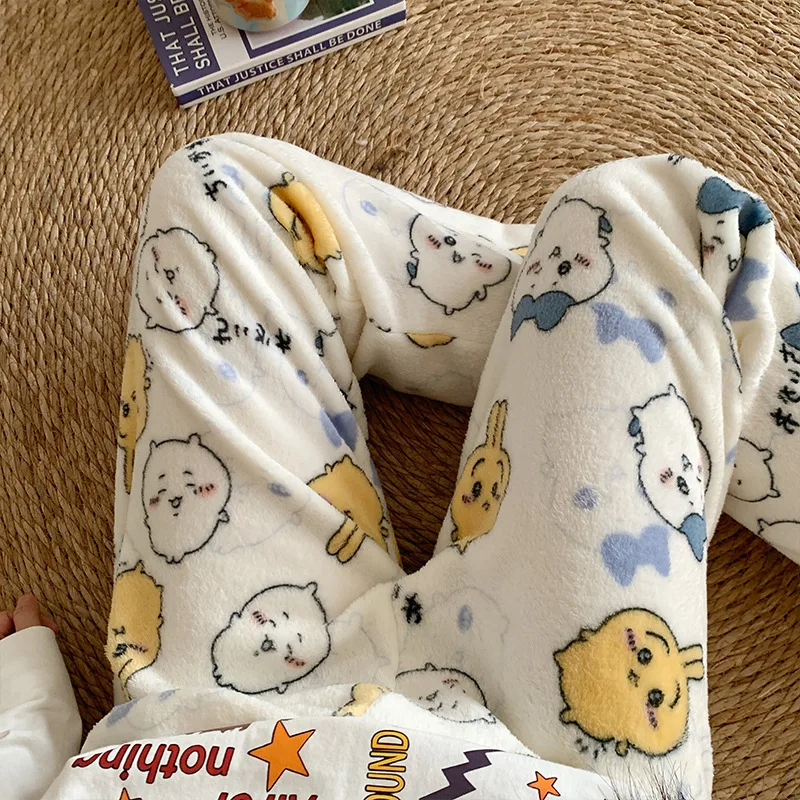 Плюшевые спальные штаны с рисунком Chiikawa для женщин, зимние фланелевые брюки Hachiware в стиле аниме, модные студенческие теплые домашние пижамные штаны