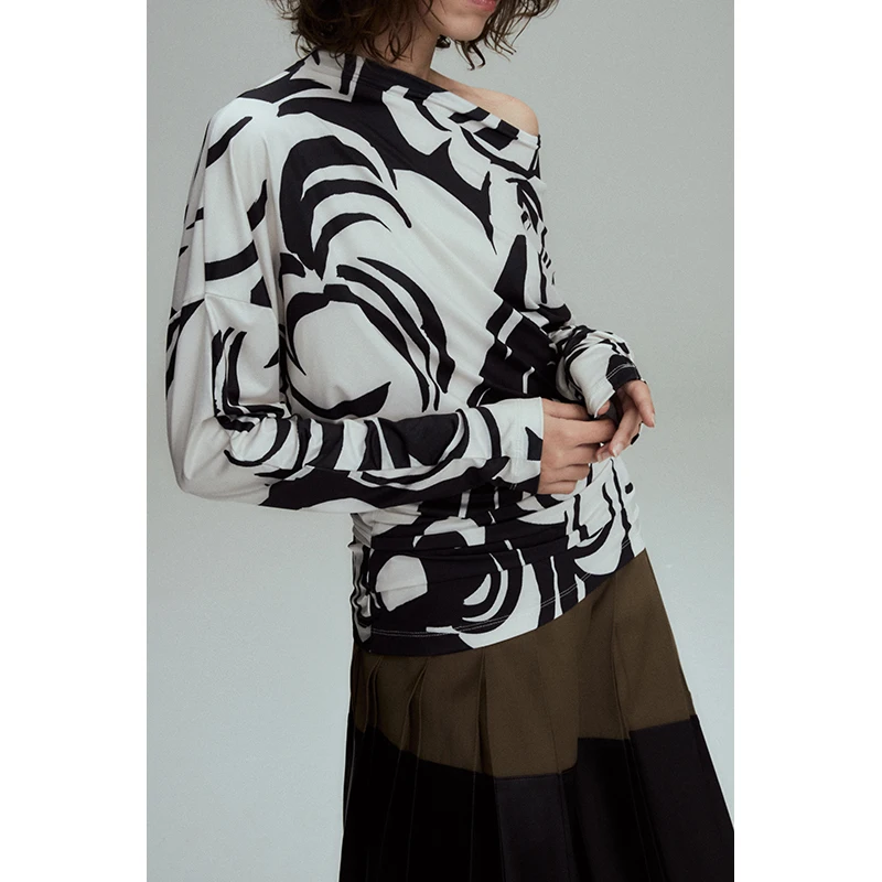 

Асимметричное вязаное платье RUIEE с принтом «Художественный силуэт при лунном свете», черно-белое, фиолетовое, креативное, для повседневной носки, длинное, с рукавами