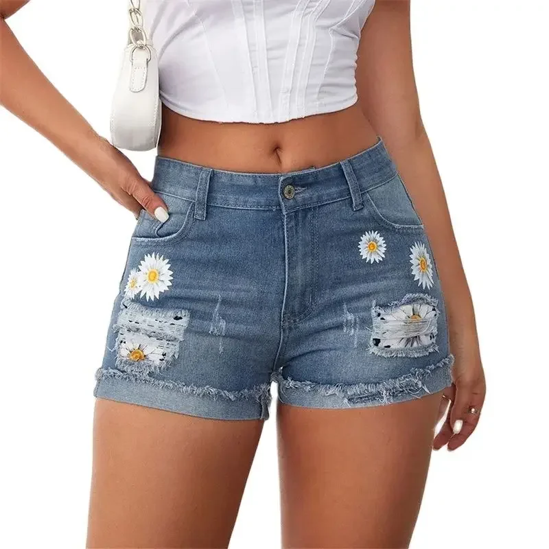 Women Flower Print Decoration Denim Shorts Daily Casual Three Quarter Pants Female Fashion Folded Trouser Legs Tassel Mini Jeans