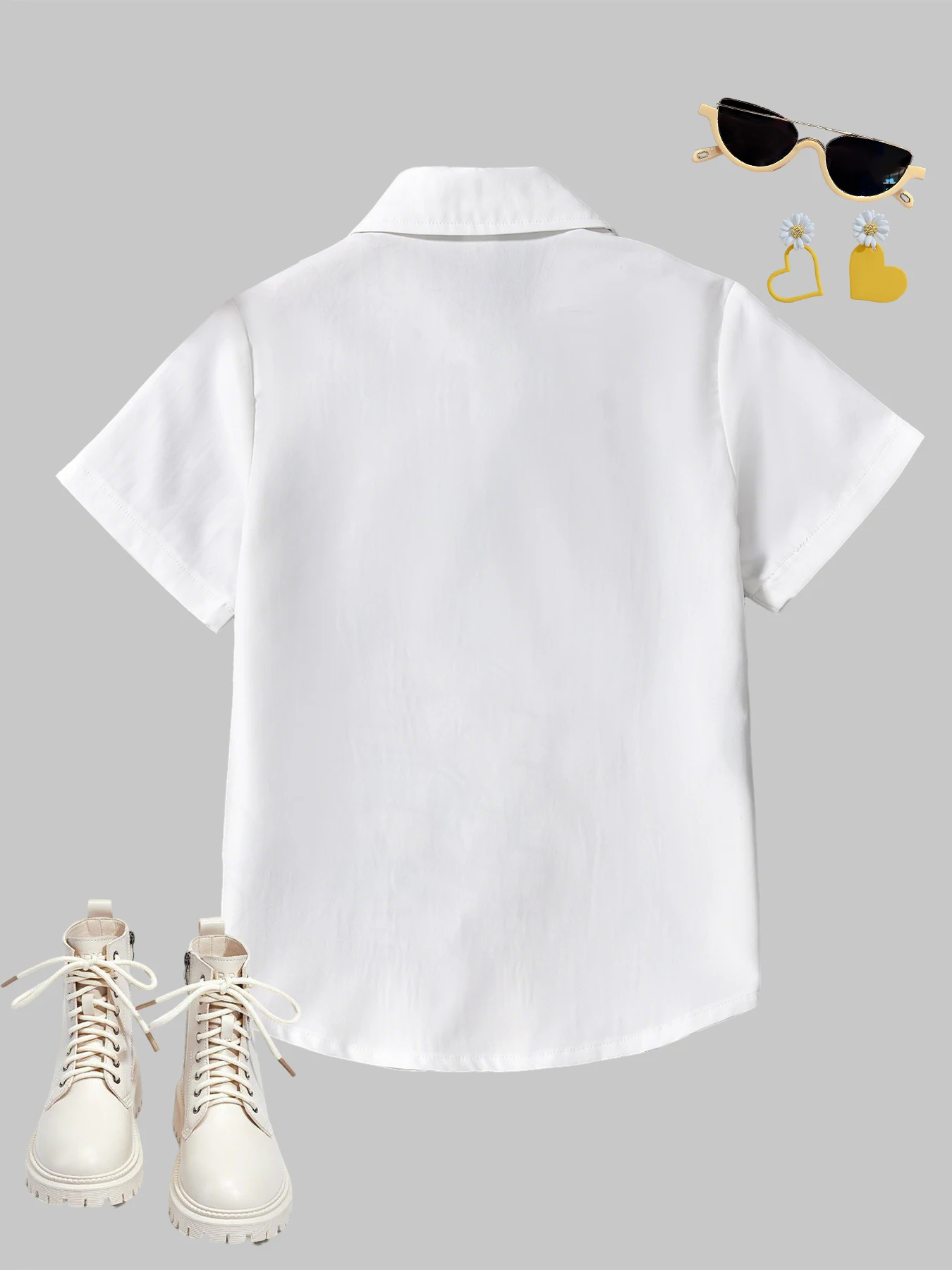 Girls' Spring & Summer Casual Style White Stand Collar Short Sleeve Top with Cartoon Pattern and Button Design
