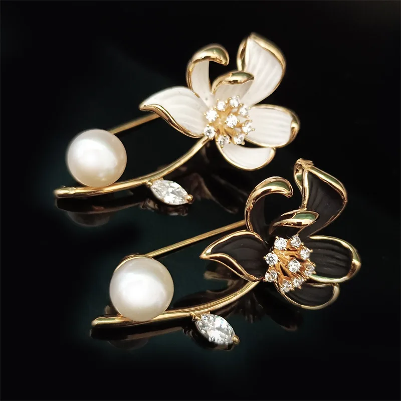 

Enamel Natural Freshwater Pearl Three-dimensional Lotus Brooch Fashionable and Simple Anti Fading Silk Scarf Buckle Accessories