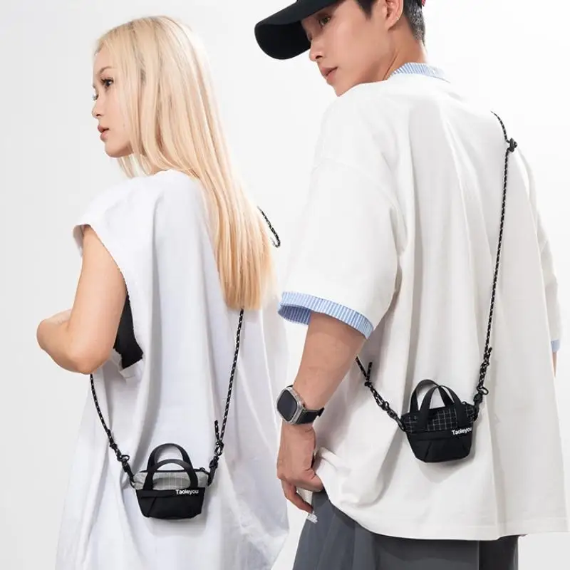 

Mini Tote Bag Universal Nylon Headphone Bag Niche Design Coin Purse Mini Handbag Messenger Bag Shoulder Bag