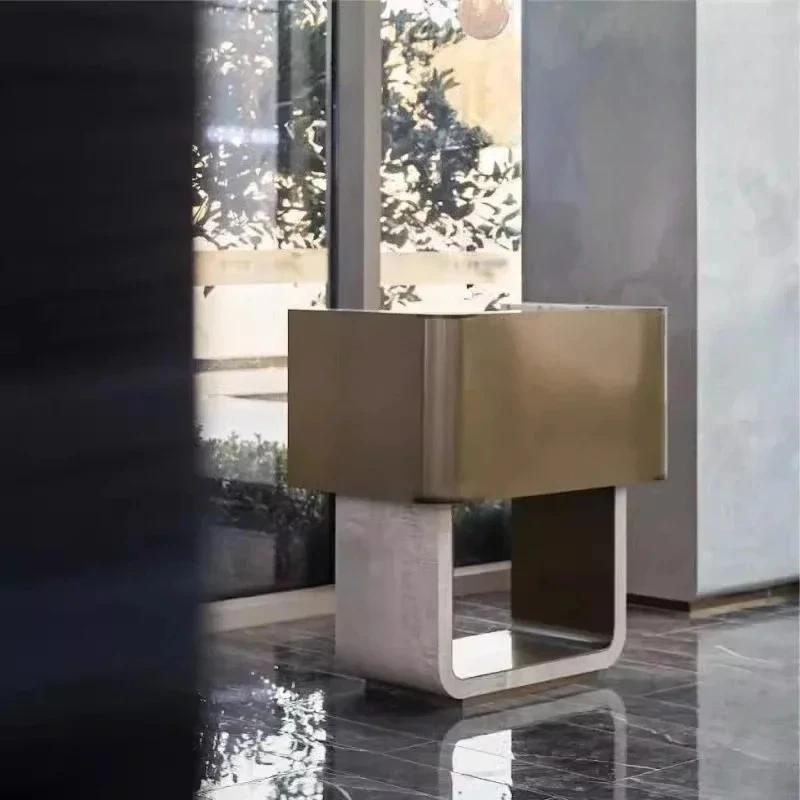 LCheckout Page Small Information Desk Exhibition Hall Service Reception Desk Simple Paint Reception Welcome Bar Customization