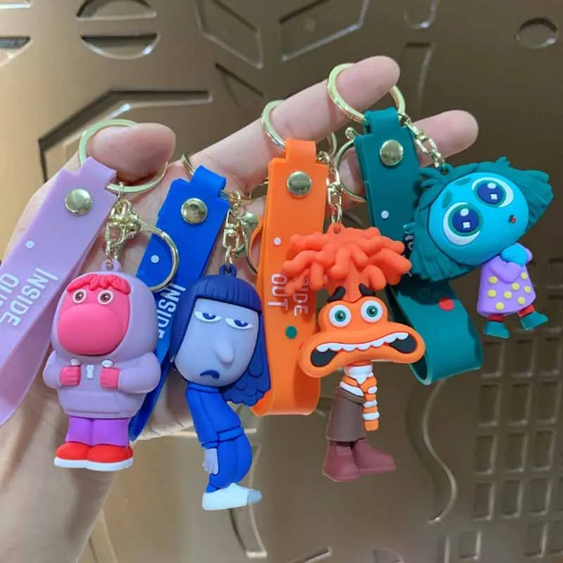 MINISO Nieuwe Anime Disney Sleutelhanger Binnenstebuiten Cartoon Sleutelhanger Sleutelhanger Tas ornament Auto Hanger Speelgoed Geschenken Schoenen Charme