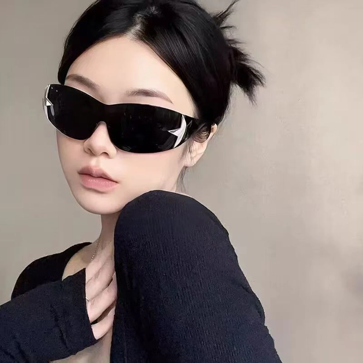 Women's Sunglasses - Five-pointed Star Sports Cycling Sunglasses - Y2K European Style Fashionable Futuristic Sunglasses