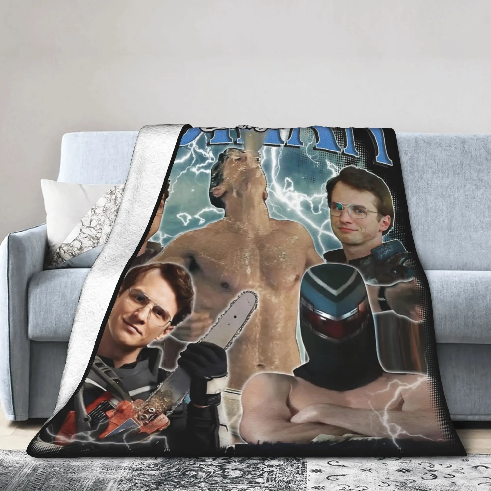 Vigilante Peacemaker يقتبس البطانيات خفيفة الوزن رقيقة الفانيلا شفاء هدية رمي بطانية أفخم رقيقة لحاف #1