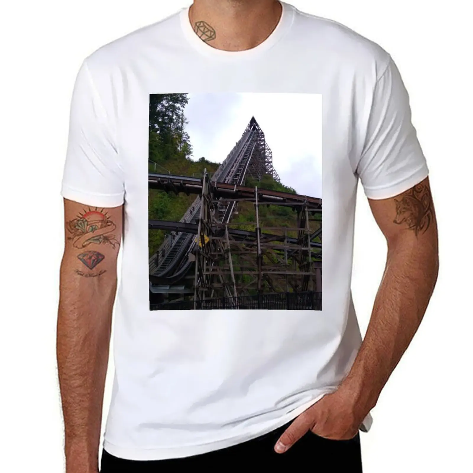 

T-Shirt (Dollywood) tshirt man man anime shirts t for Lightning shirts funny t Rod cotton for anime