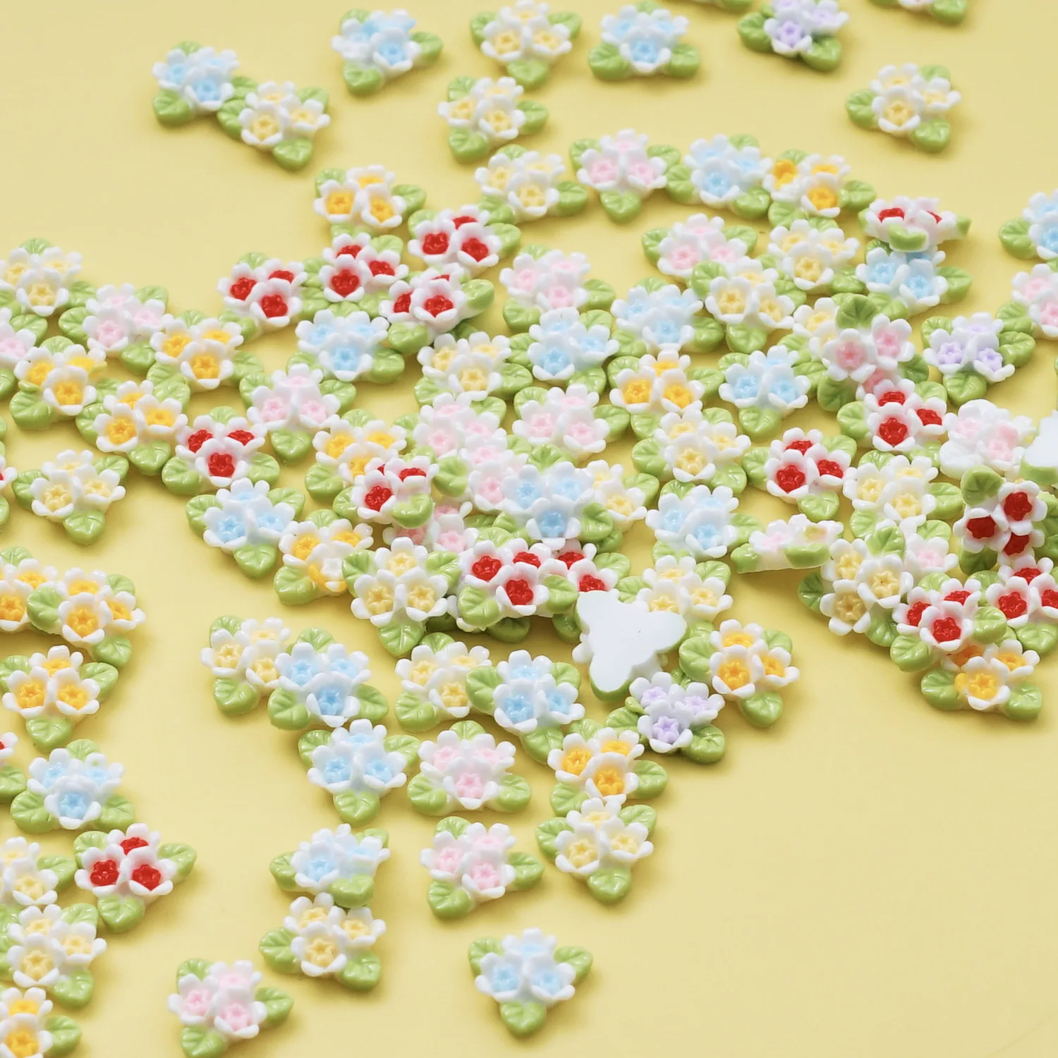 Статуэтки Лепесток Цветы Кремовый клей Цветы Ювелирные аксессуары Нейл-арт Маленькие аксессуары Маленькие цветы Листья Матч Модели