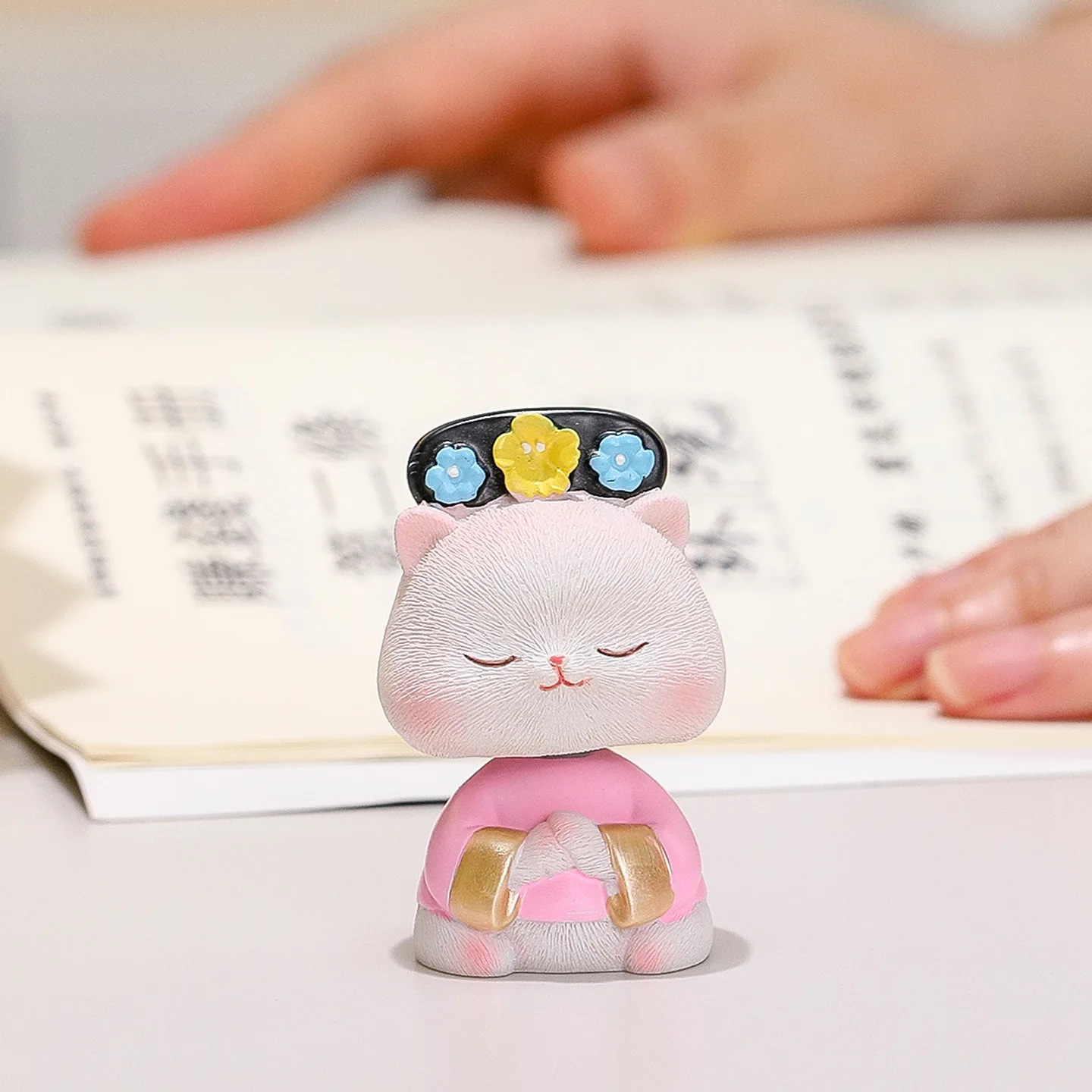 Chinese Emperor Empress Resin Ornament Living Room Desktop Princess Decoration Crafts Office Figurines Gifts for Friend
