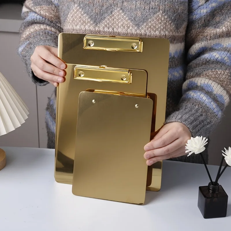 

Элегантный золотистый планшет из нержавеющей стали (1 шт.) - универсальный держатель для документов, меню ресторанов и блокнот для записей.