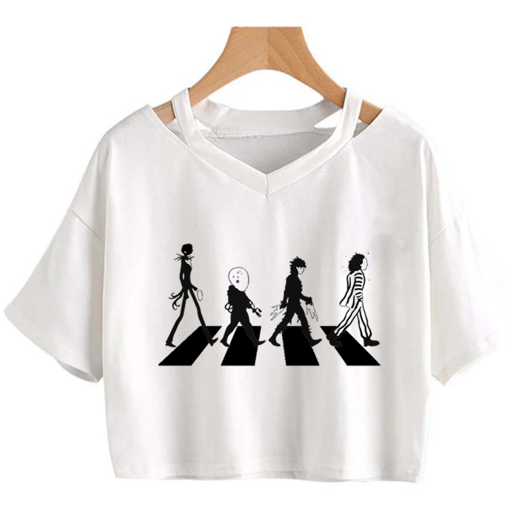 T-shirt femme, estival et japonais, tim burton, streetwear, graphique, bande dessinée, 600