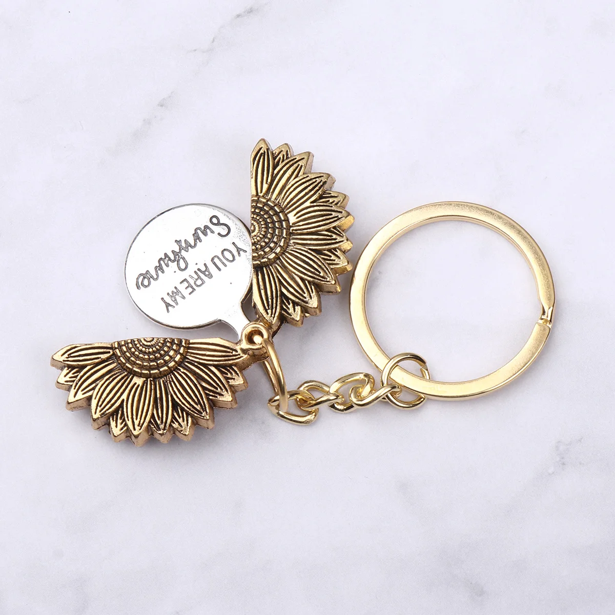 

2Pcs Sunflower Shape Key Chain Double Layers Creative Pendant for Bag Home Decor Golden Gift Key Chain Bag Pendant