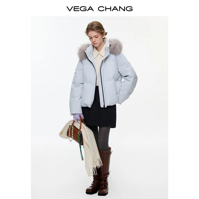 เสื้อแจ็คเก็ตผ้าฝ้ายบุขนเป็ดสำหรับผู้หญิง Vega Chang รุ่นใหม่สำหรับฤดูหนาว กันน้ำ ผ้า softshell  คอปกขนแรคคูน  บุด้วยกำมะหยี่นุ่มสบาย 90%