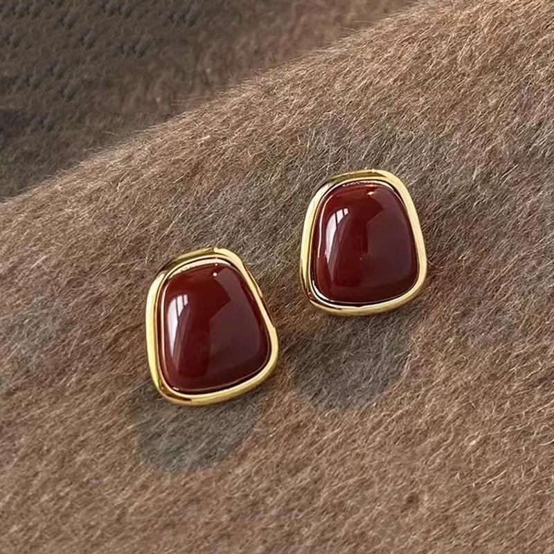 Vintage Red Square Enamel Stud Earrings for Women Girls Fashion Metal Irregular Geometric Earrings Y2K Jewelry 2026 Trendy