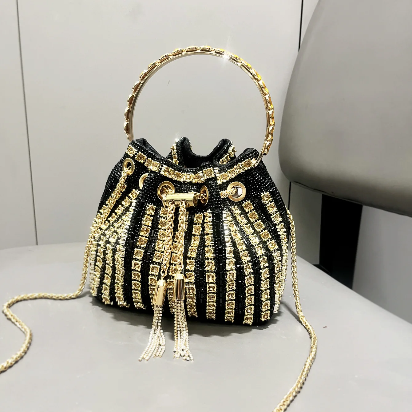 

Shiny Party Bag Handbag Rhinestone Banquet Handbag Clutch Bag Crossbody Bag Shoulder Messenger Bag for Women Birthday Gift