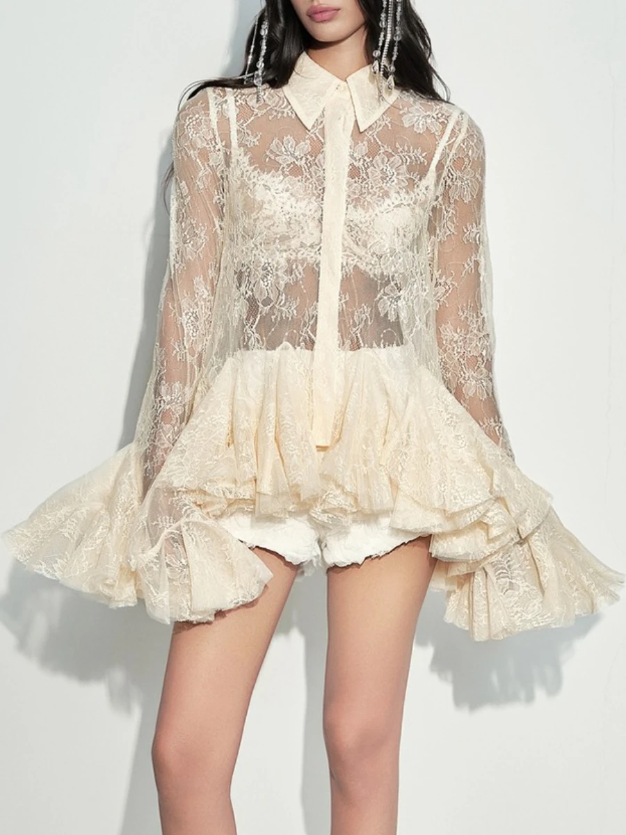 TWOTWINSTYLE Solid Sheer Spliced Ruffles พับ Elegant ชุดผู้หญิงแขนยาว Patchwork ลูกไม้มินิชุดหญิง