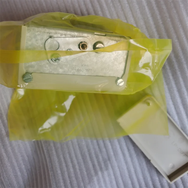 Kv5 060- 117191   Pengontrol Tekanan dan Saklar Sensor Tekanan KP5 060-1171