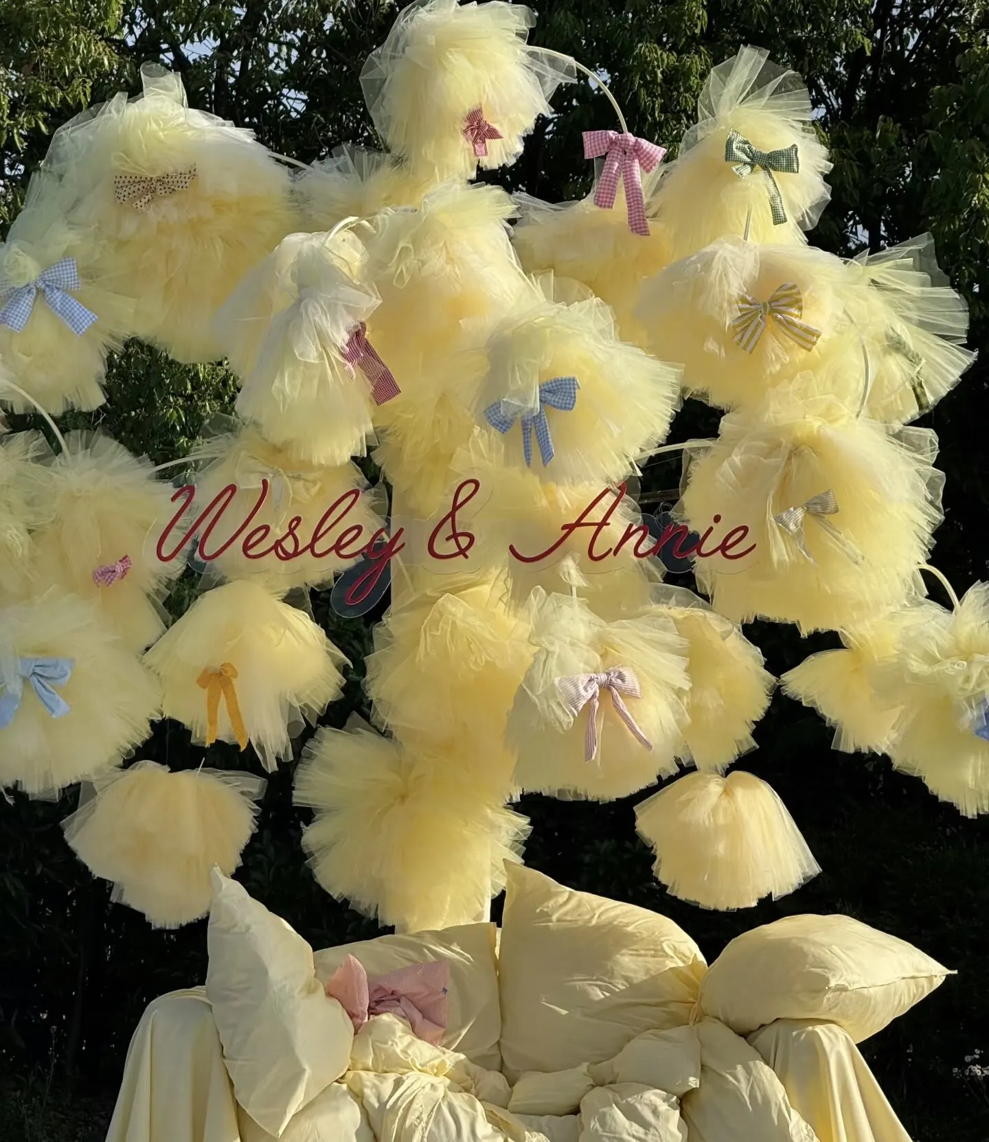 Yellow Medium Hard Shape Puff Mesh Draping Fabric for Wedding Arrangement Decoration Clouds Gauzy Gown Dress Fabric