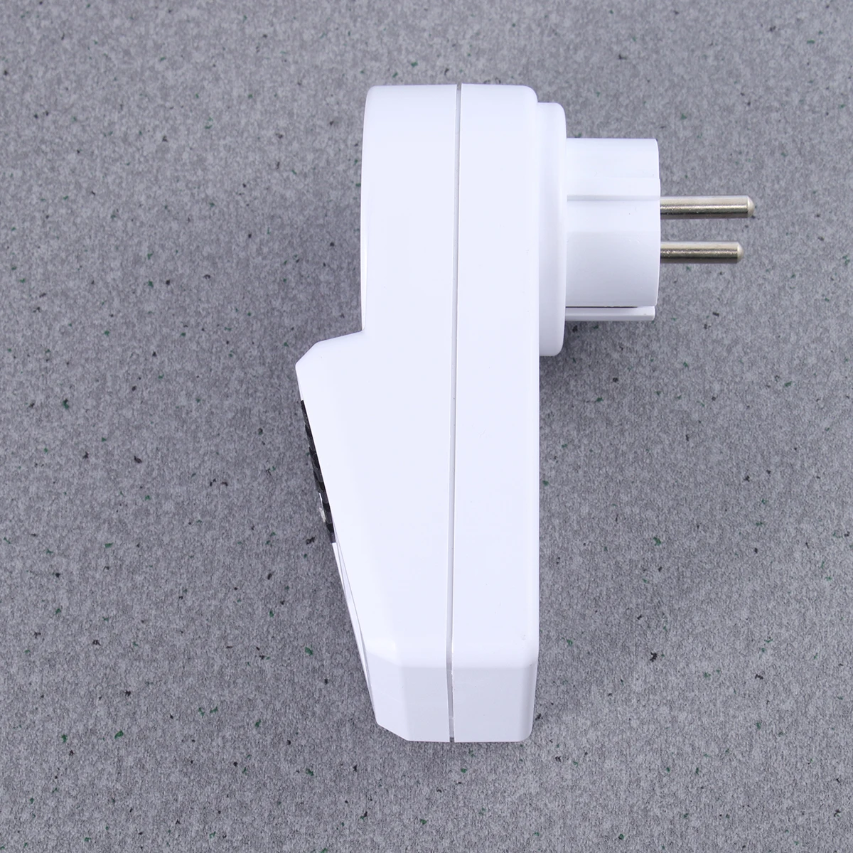 

Timer Socket Meter Plug-In Outlet Eu Plug Power Voltage Socket Backup Daylight Savings Mode Easy-Read