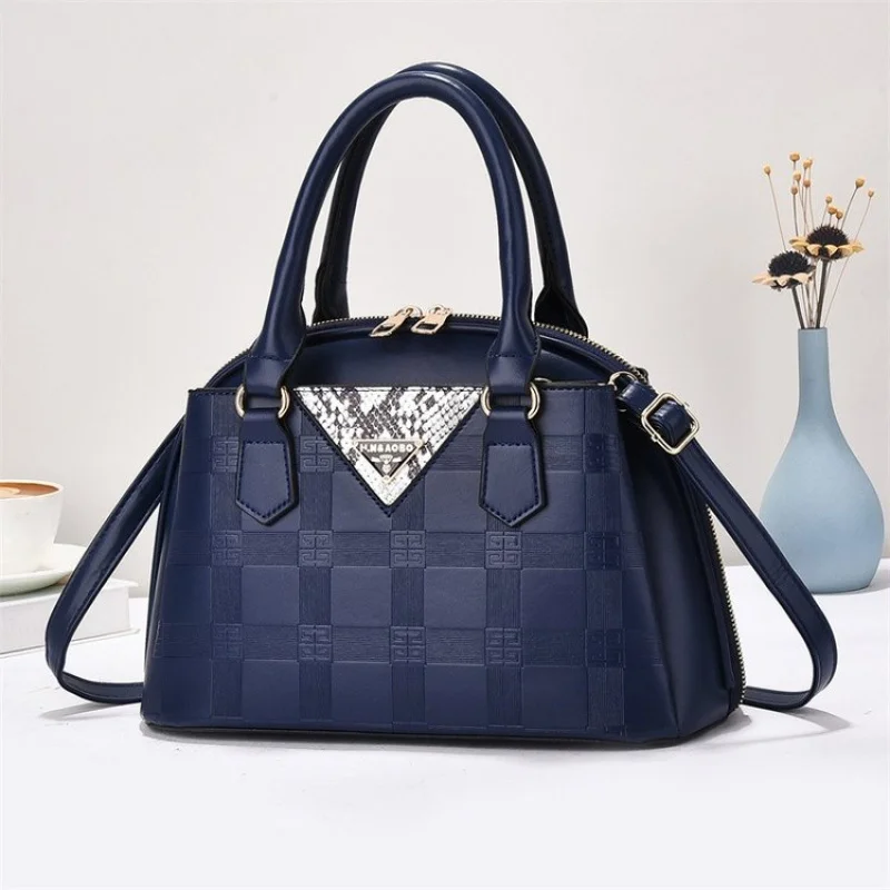 

Высококачественная женская рабочая сумка-тоут с отдельным отделением для ноутбука из профессиональной кожи